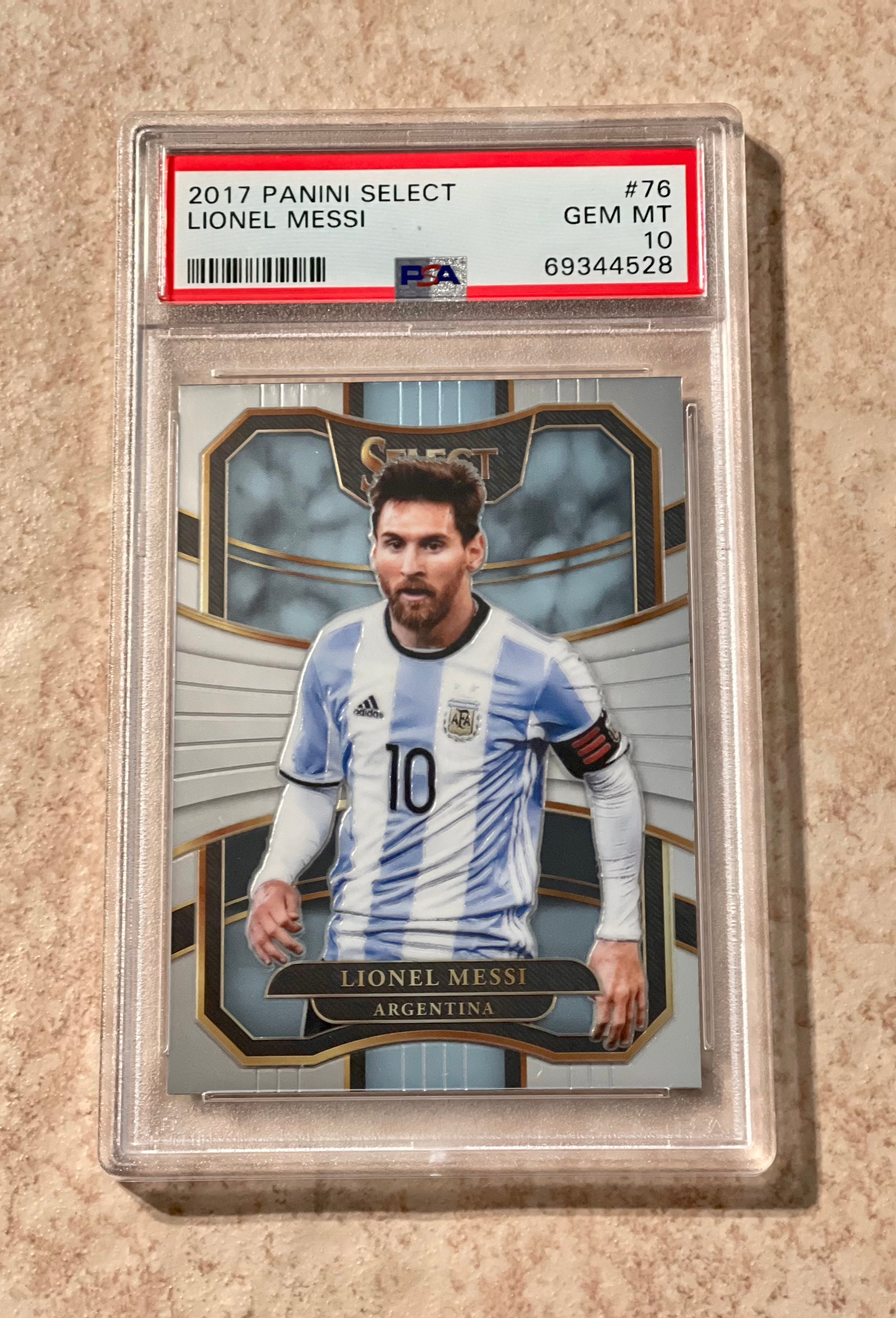 2017 Panini Select 76 Lionel Messi PSA 10 Gem Mint Argentina 