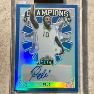PELE  2022 Leaf Soccer Blue Refractor Factory Sealed Champion Certified Autograph #d/7 Brazil - Rare