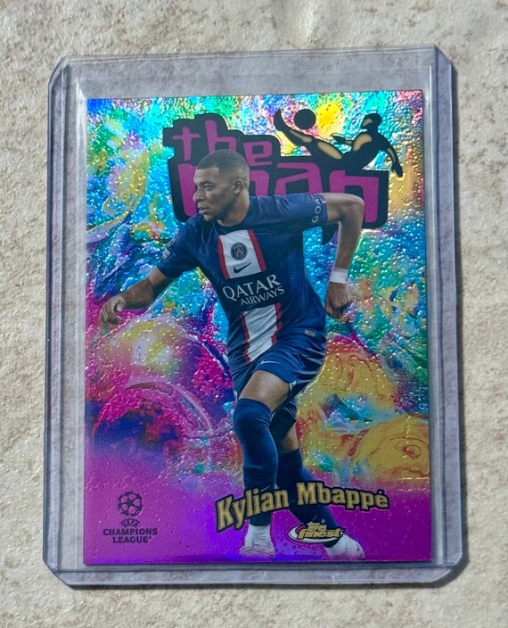 2022-23 Topps KYLIAN MBAPPE インサートTHE MAN 2022-23 Topps Finest Kylian Mbappe the Man Pink Case Hit SP