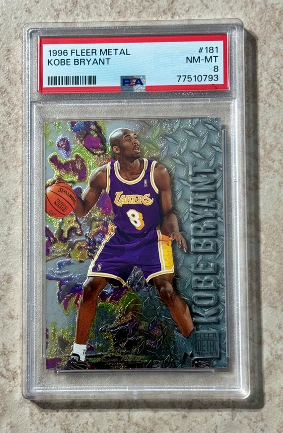 KOBE BRYANT 1996-97 EX RC PSA 8 コービー高騰中！ Kobe Bryant 1996 97 Fleer Metal Basketball #181 Lakers RC