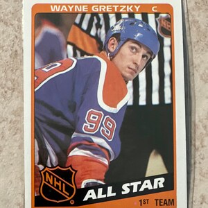 Topps #154 Wayne Gretzky HOF de 1984 quase impecável