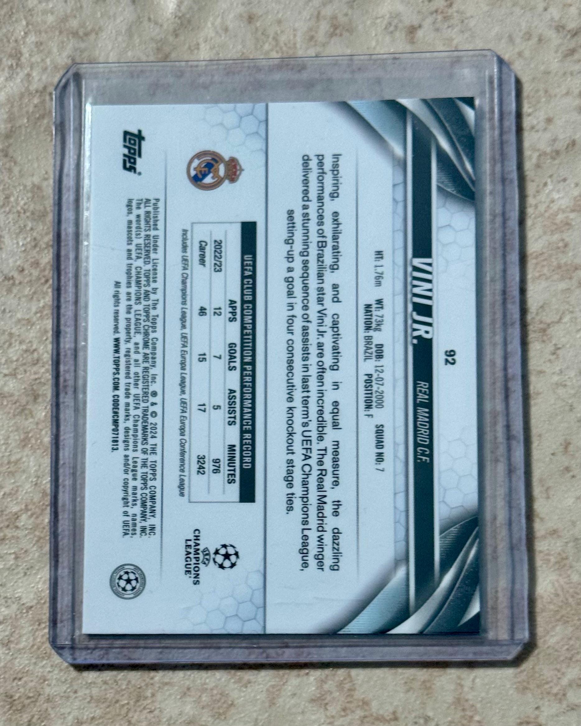 99枚限定 2023 Topps Chrome VINI JR 直筆サイン s-l400.jpg
