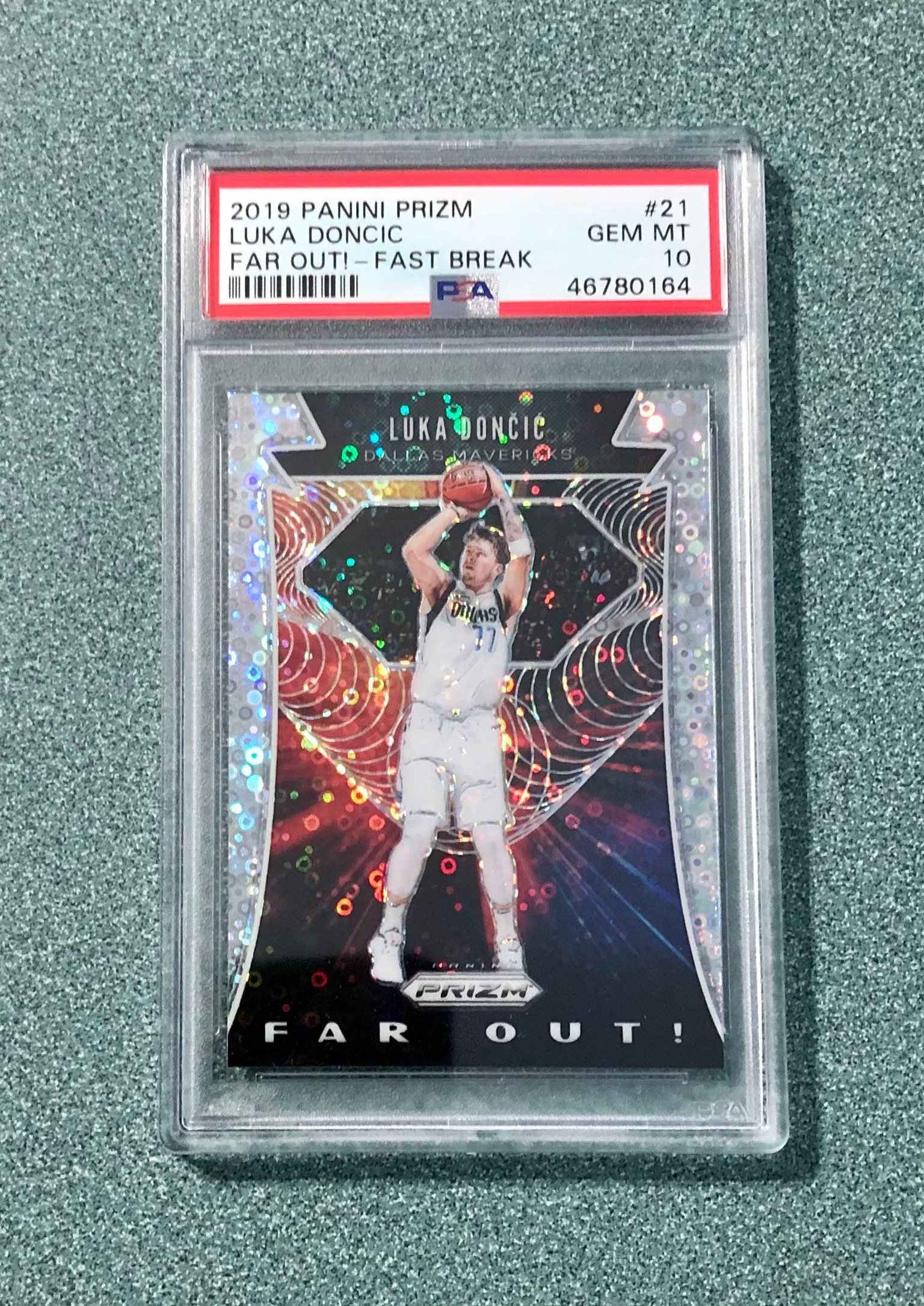 2019 Panini Prizm Far Out Fast Break 21 Luka Doncic PSA 10 Gem 