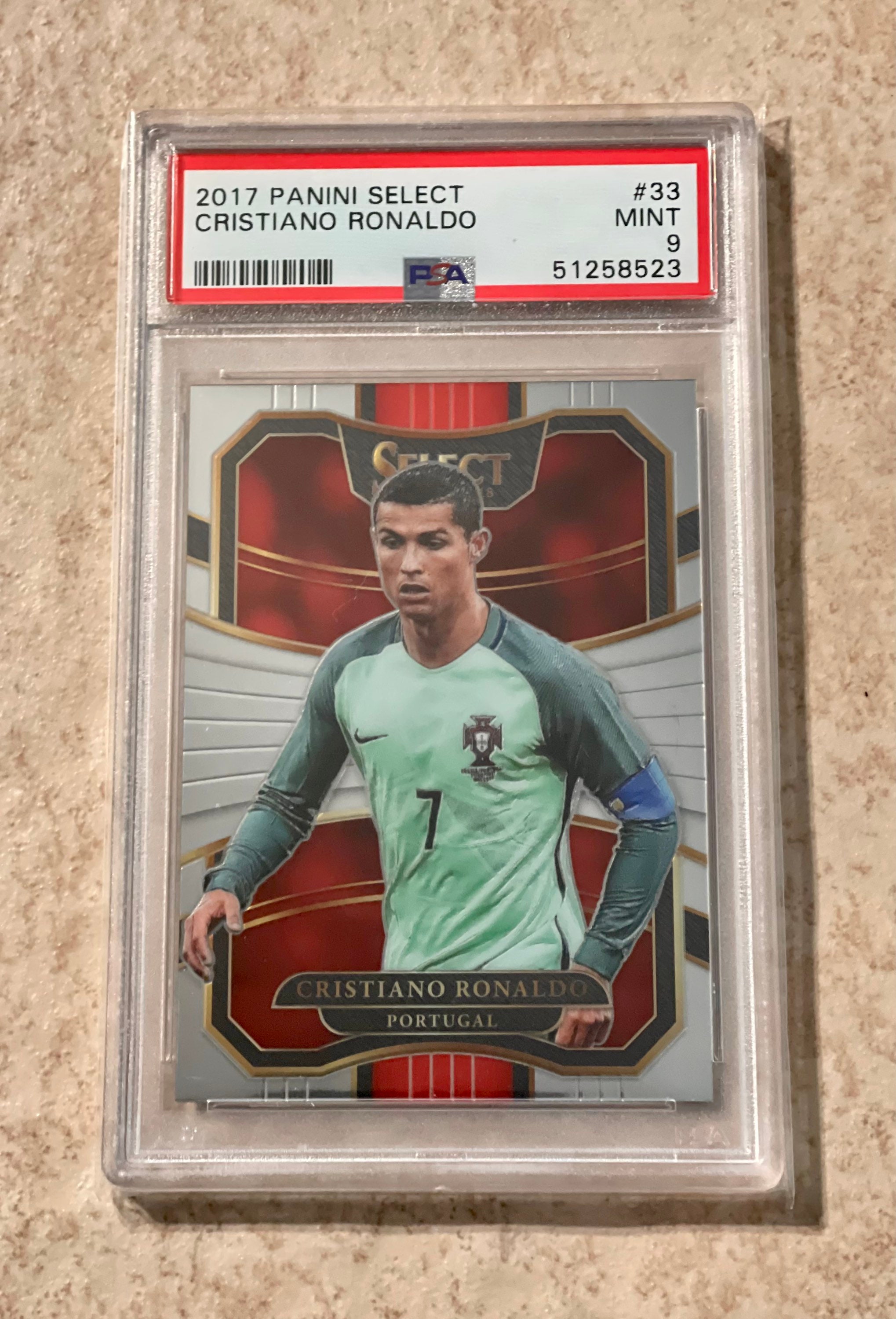 Cristiano Ronaldo 2017-18 Panini Select 33 SP PSA 9 Mint