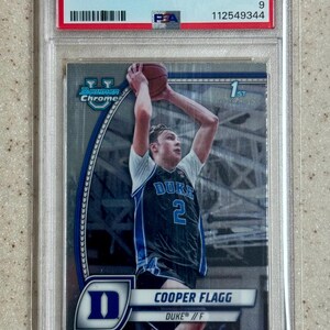 2024-25 Bowman University Chrome 1er Bowman 16 Cooper Flagg PSA 8 Duke Blue Devils Dallas Mavericks Rookie Card RC