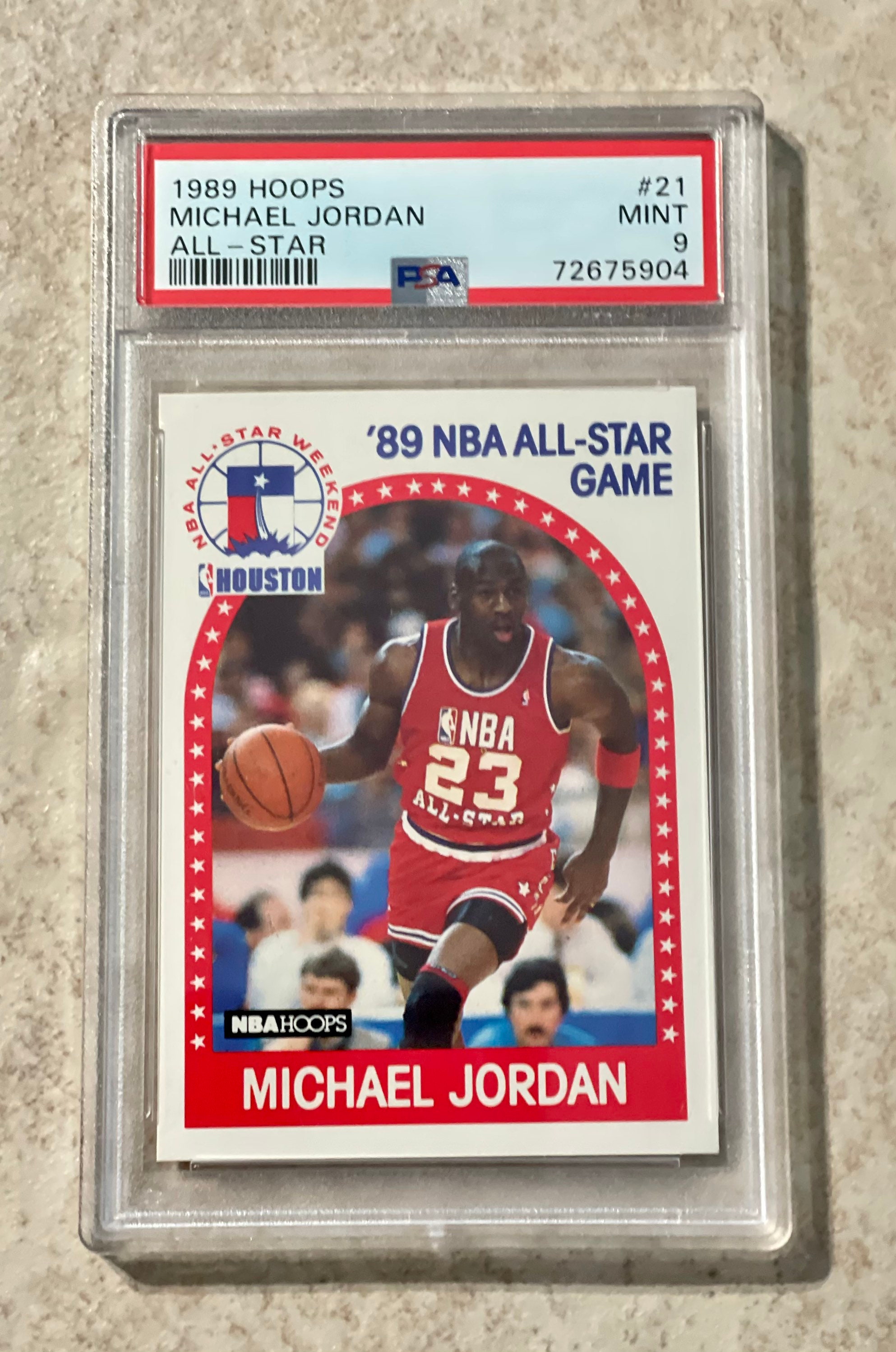 Michael Jordan Signed 1986 Star Co. #9 Chicago Bulls Card BAS