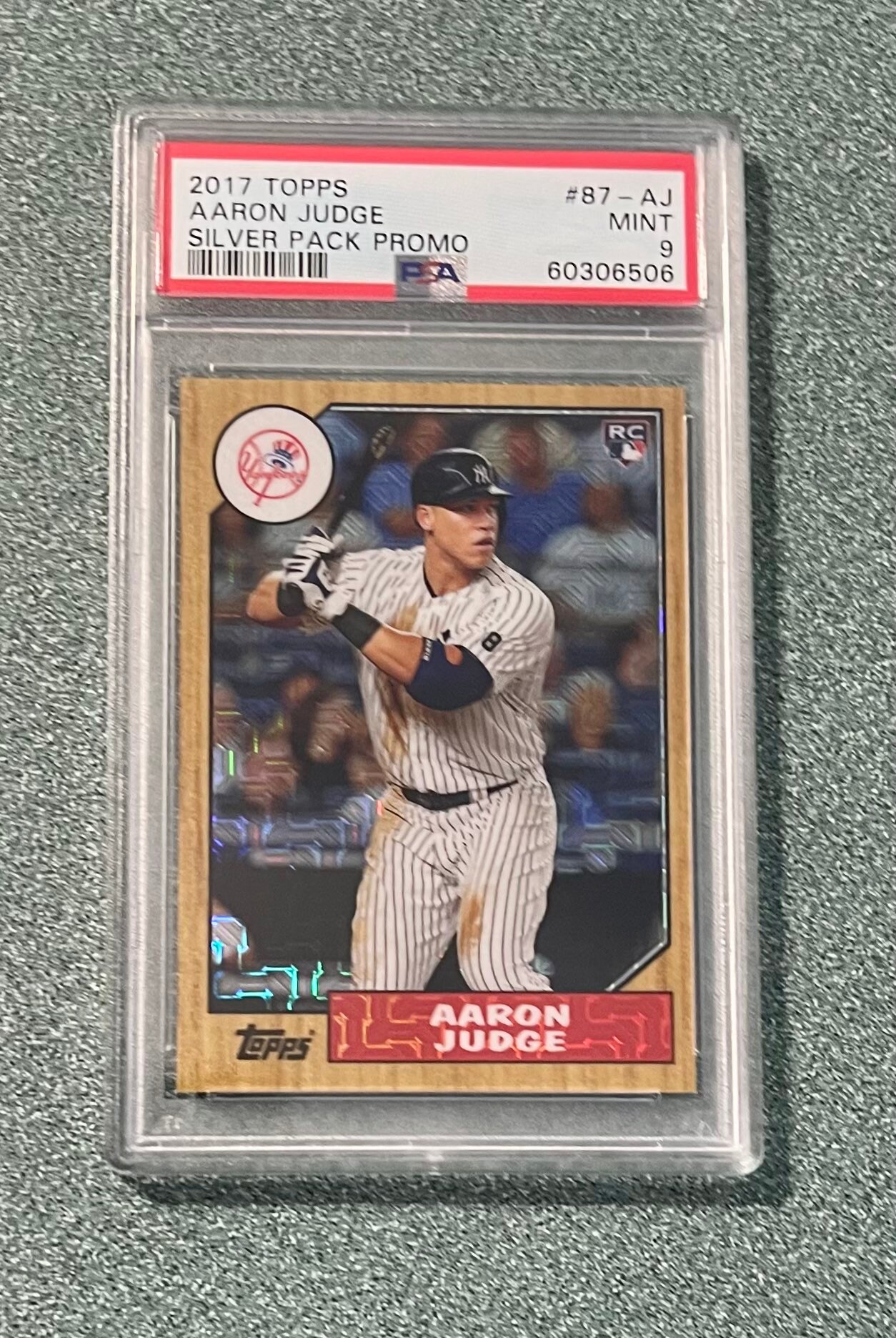 ゲームセンター・ゲームカード 2017 Topps Chrome Aaron Judge RC PSA 2017 Topps Chrome - Aaron Judge #169 X-Fractor (RC) for sale