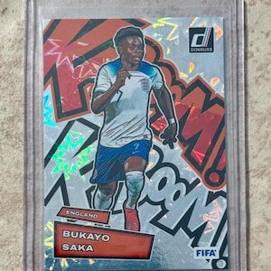 2023-24 Panini Donruss Fussball Bukayo Saka #4 Kaboom Case Hit SSP - Super High Demand Karte