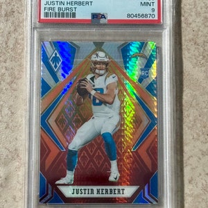 2020 Panini Phoenix Justin Herbert Fire Burst Rookie San Diego Chargers #103 PSA 9 menthe