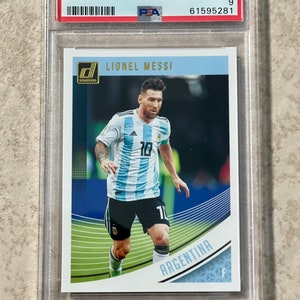 2018-19 Panini Donruss LIONEL MESSI Argentina PSA 9 Mint