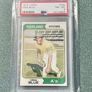 1974 Topps Vida Blue PSA 8 NM-Mint