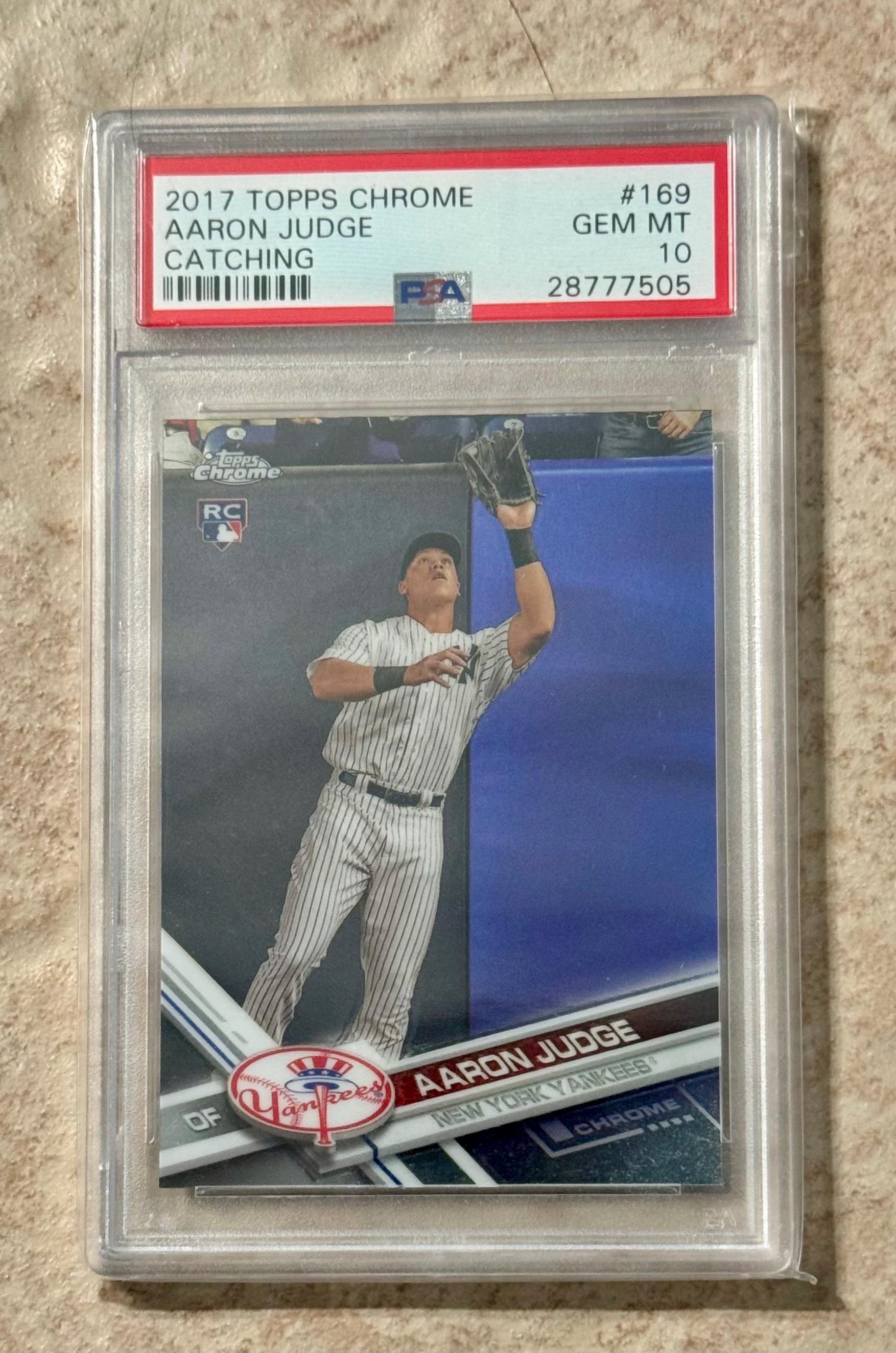 2017 Topps Chrome #169 Aaron Judge Catching RC Rookie PSA 10 Gem 