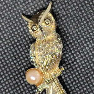 Owl Brooch Vintage Gold tone Pin with a Single Pearl Gift for Her Figural Owl Jewelry
