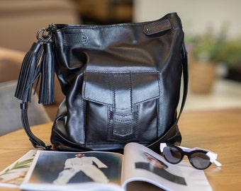 Handmade Leather Crossbody Tote Bag: Black Hobo Bag with Pockets