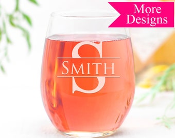 Personalized Wine Glass, Personalized Wedding gifts, Custom Bridesmaid Gifts, Bachelorette party, Bachelorette gifts, Mother of the Bride