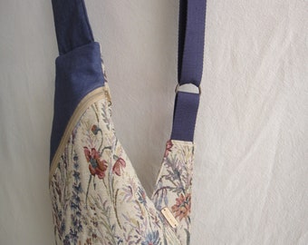 Crossbody flower meadow