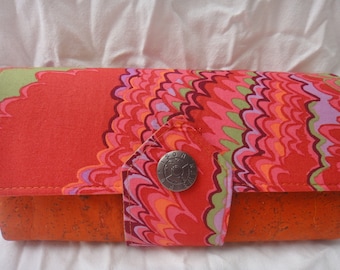 Wallet waves in red and orange