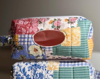 Torba na chusteczki do pieluch z patchworku | Organizer do torby dla dziecka, niezbędne akcesoria dla malucha, prezent na baby shower, woreczek z podwójnym zamkiem błyskawicznym