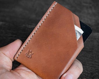 Cartera de bolsillo delantero "Shroud V2" de piel Horween Shell Cordovan