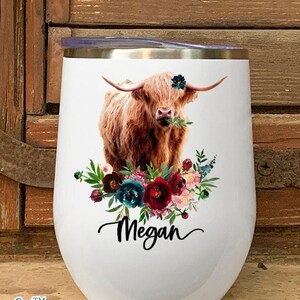 Highland Cow Stemless Wine Tumbler, Personalized Custom Highland Cow Gifts, Cow Themed Gifts For Women, Farmerette Mug, Boho Cow Coffee Mug