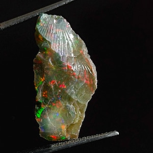 Top Red Fire Black Opal Rough, Black Opal Raw, Welo Fire Opal, Black Fire Opal Rough Natural, Black Opal Rough Jewelry.5.70.Size.23x12x6MM