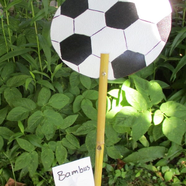 Lederklatsche,Fliegenklatsche Fußball,aus Leder mit Bambusstiel