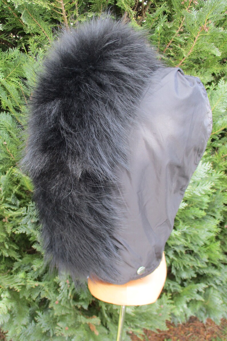 Hooded trim fur stripes Finnraccoon black hooded stripes