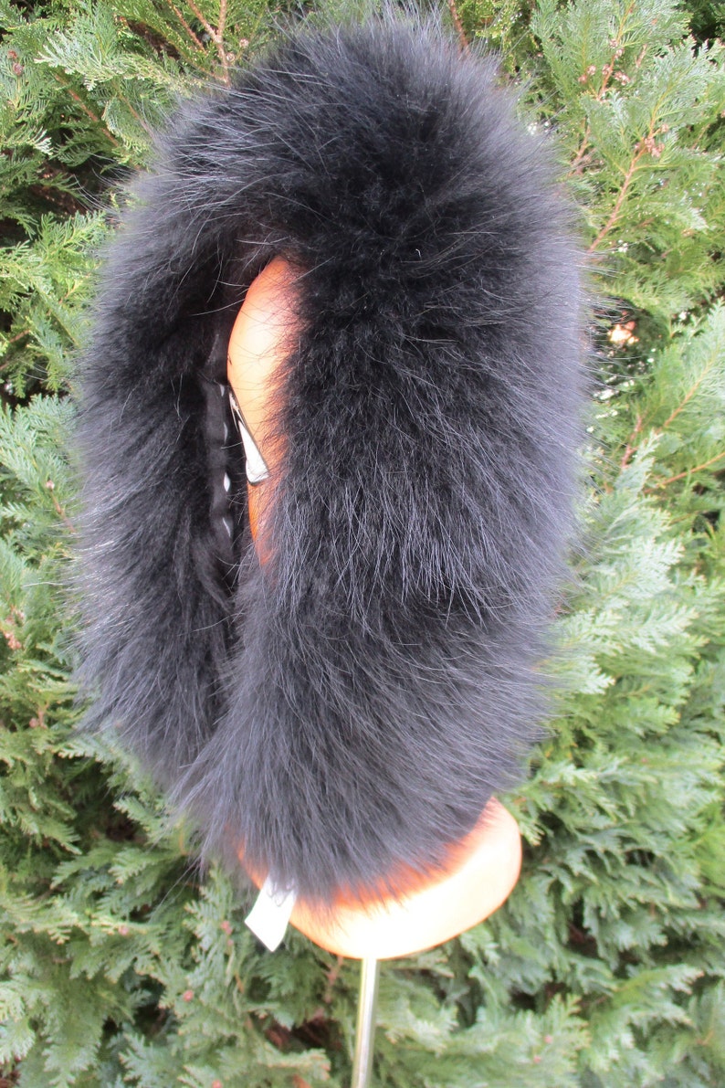 Hooded trim fur stripes Finnraccoon black hooded stripes