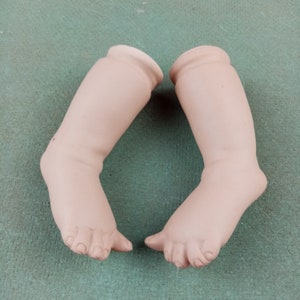 Nóżki lalki, stopy dziecka do reprodukcji artystycznej, porcelanowe nóżki, rocznik 1990, Niemcy, 3,3"
