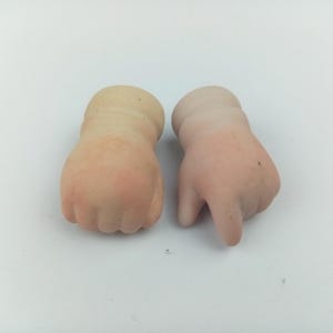 Doll hands for baby dolls, Artist doll fists, bisque porcelain, 0.9&quot;, Vintage Artist reproduction 1990s, Germany
