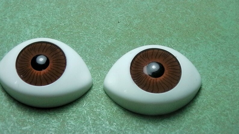 doll repair Vintage lens shape 23 x 15 mm replacement doll eyes acrylic doll eyes brown Vintage Doll eyes