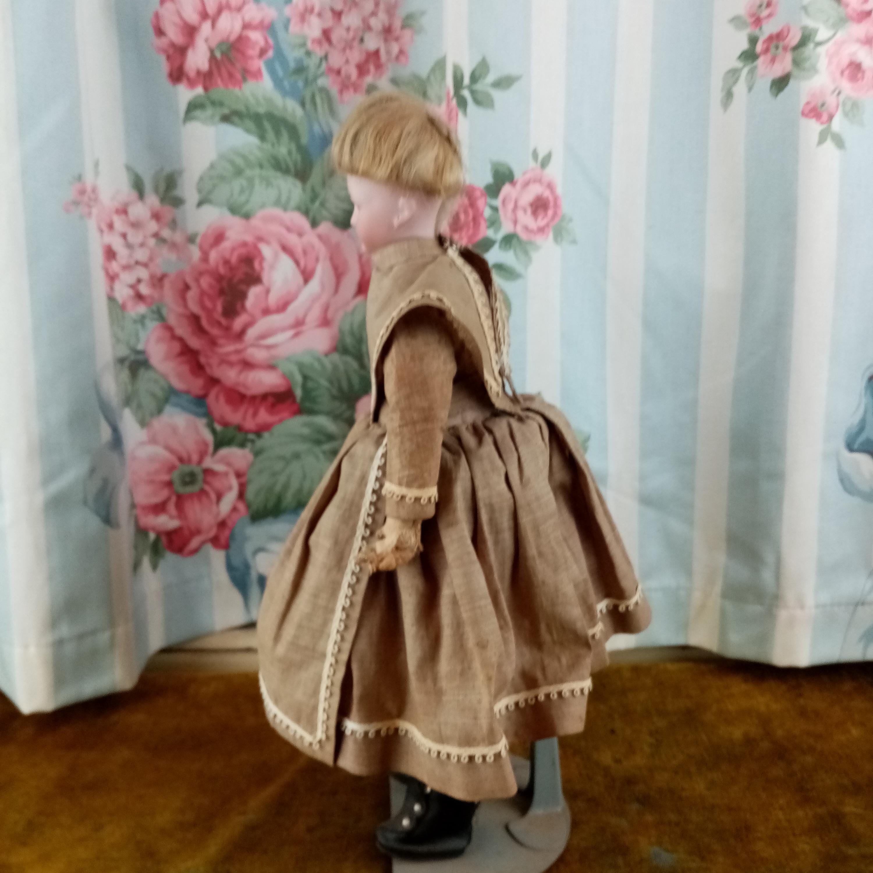 Antique Doll Simon & Halbig 1160, Little Woman, Shoulder Head Doll