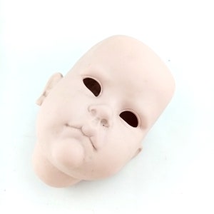 Hildegard Gunzel &#39;Helga&#39; Doll Head, Vintage Artist Doll Baby Head, Doll head, bisque porcelain, artists reproduction, Guenzel Doll, 5.5 inch