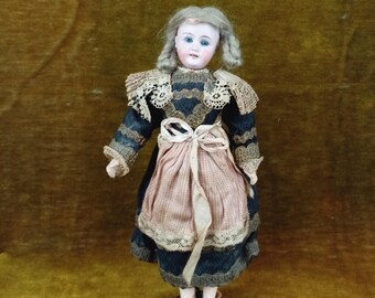 * antique doll ୨୧ .·*° アンティーク ペグドール Porcelain Doll 8” Victorian Doll Vintage With Stand | eBay