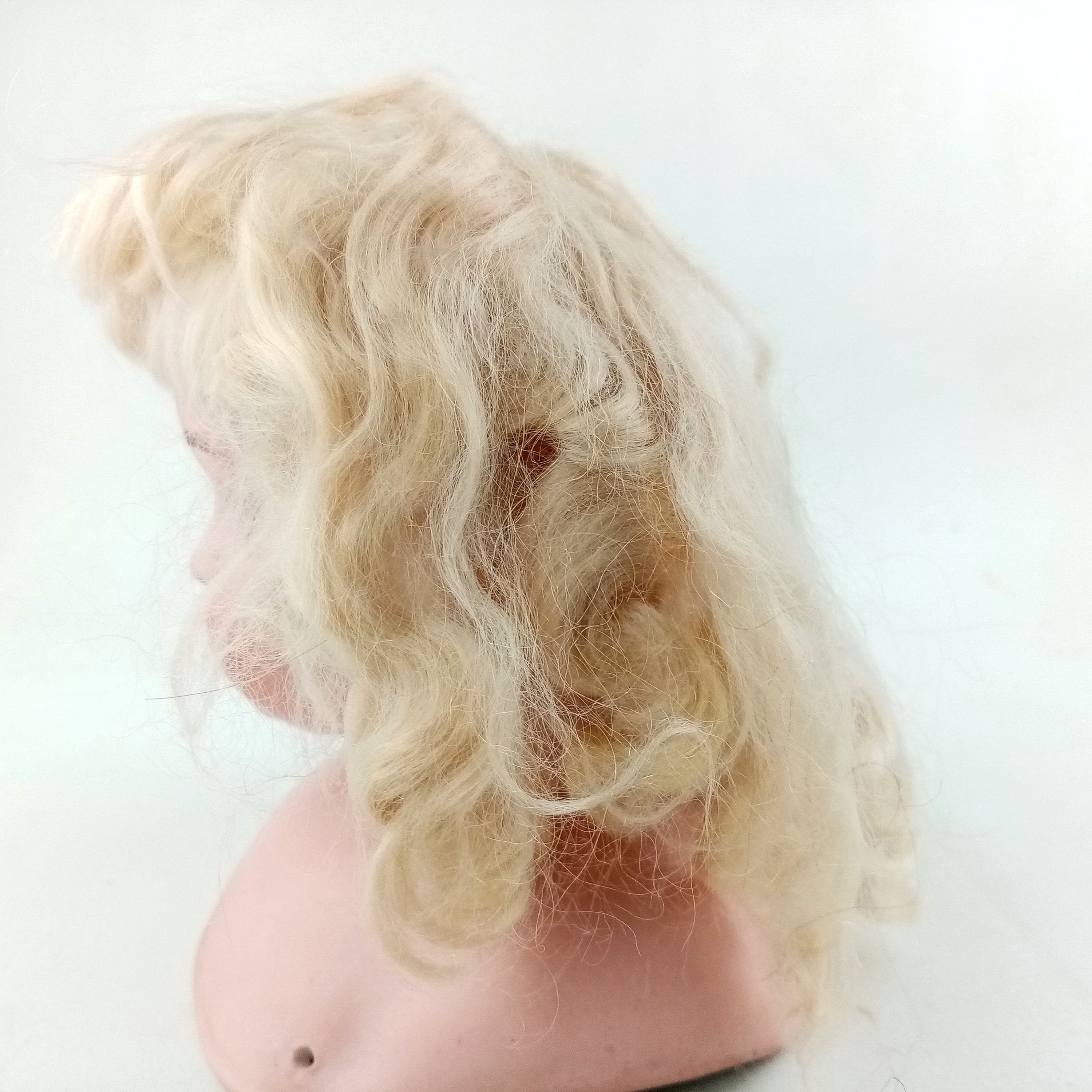 PERRUQUE blonde en mohair pour poupée ancienne, vintage ou moderne - 22