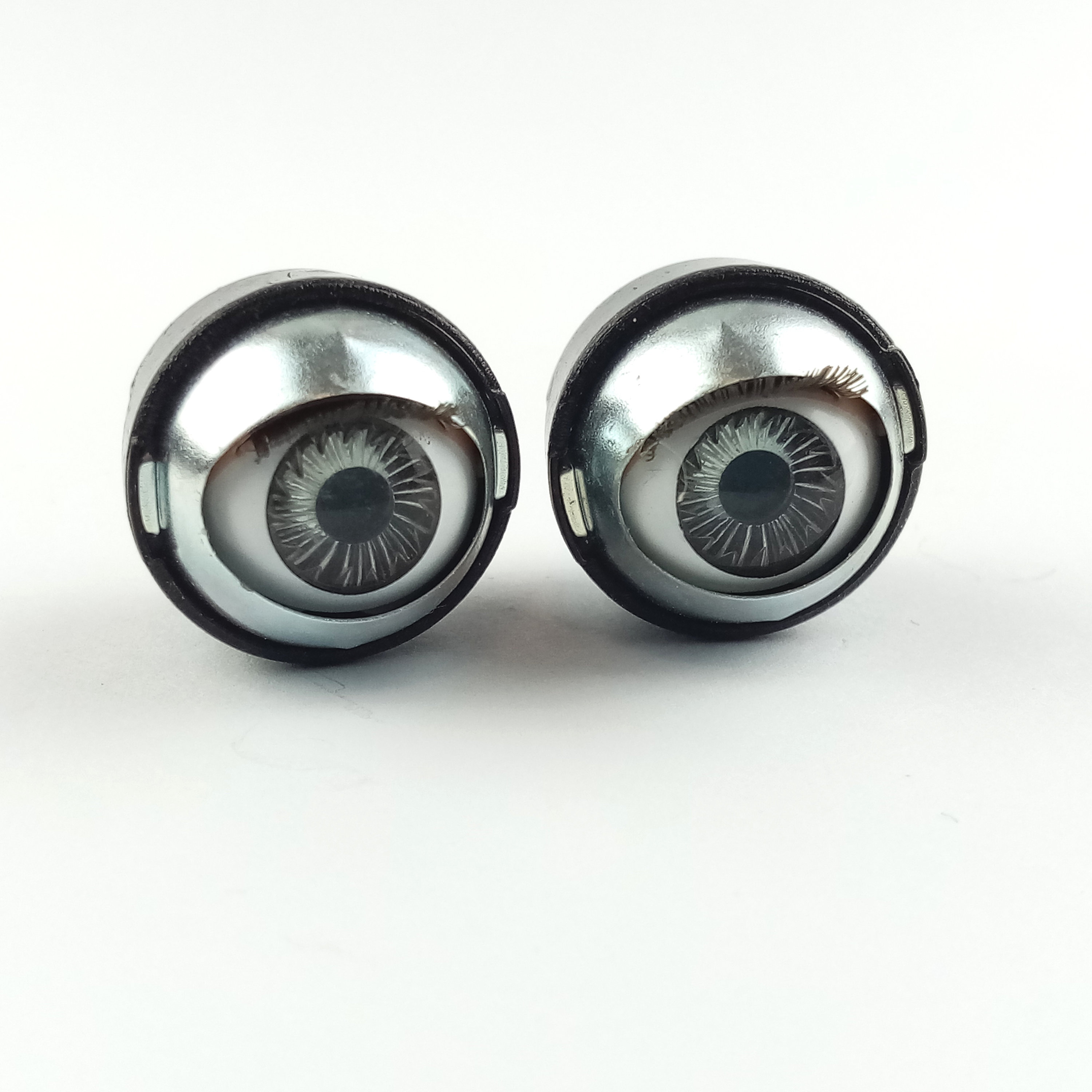 人形の眼 il_fullxfull.5593715207_a042.jpg