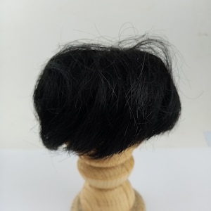 Puppenperücke, Echthaar-Puppenperücke, schwarz, 22 bis 25 cm, Vintage Puppenperücke, Kleinkind Frisur, Puppenreparatur, Vintage, Global Dolls