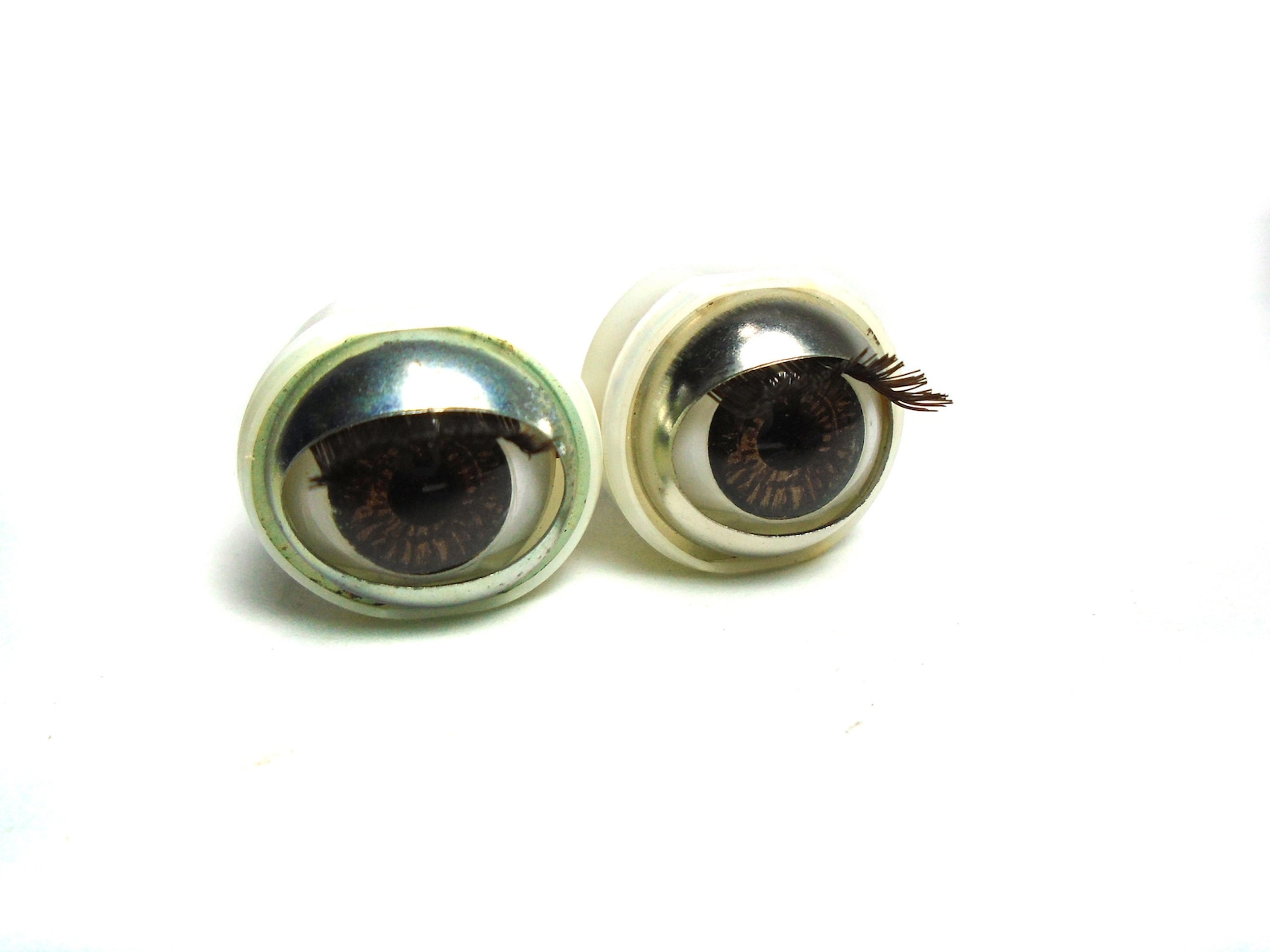 Doll eyes blinking vintage plastic capsule eyes brown doll Etsy