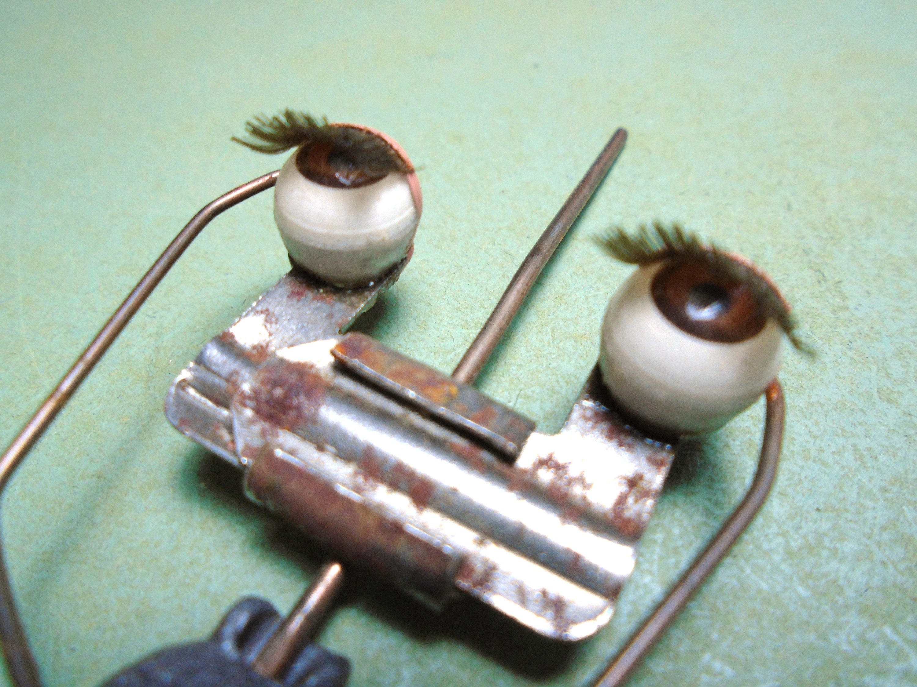 sleepy eye doll repair