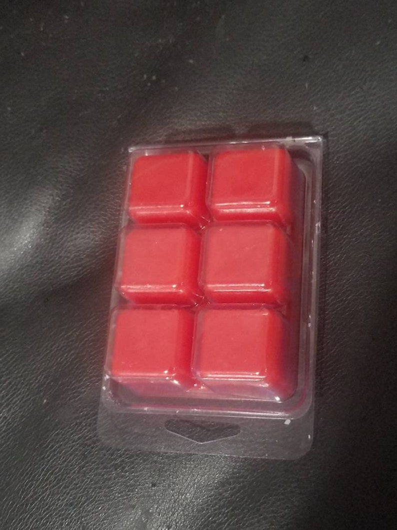 Cinnamon wax melts