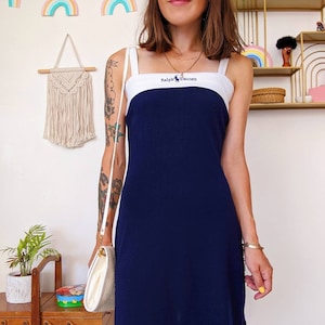 Robe mini Ralph Lauren en coton bleu marine et blanc, robe sans manche à bretelles vintage des années 00 zdjęcie 1