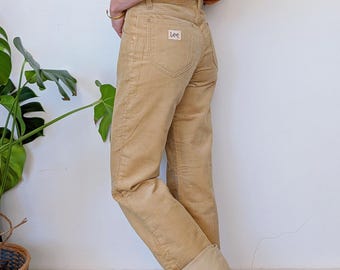 Lee beige corduroy pants, straight leg and high waist, corduroy jeans | vintage 80s