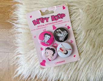 Muchas insignias nuevas de Betty Boop | vintage de los años 2000