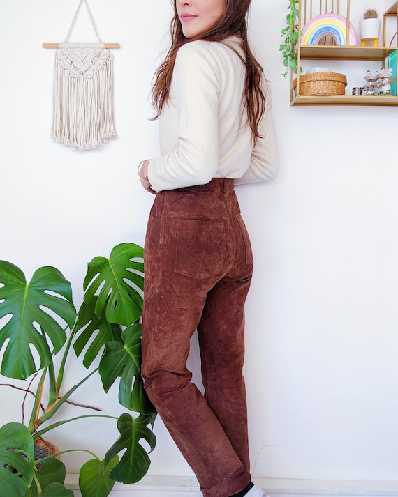 Pantalon en cuir retourné marron, pantalon en daim