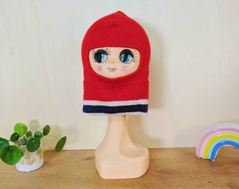 Vintage 1970 | red hood convertible into a children's cap
