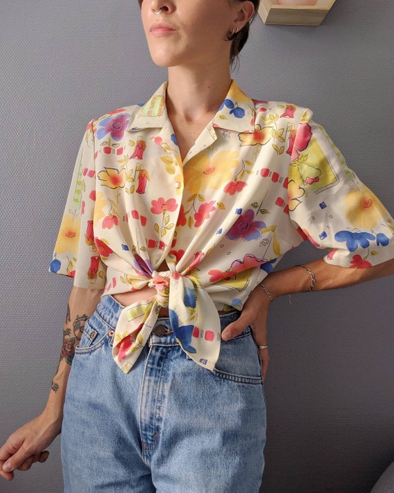 VINTAGE 1990s / Women's Polyester Flower Shirt