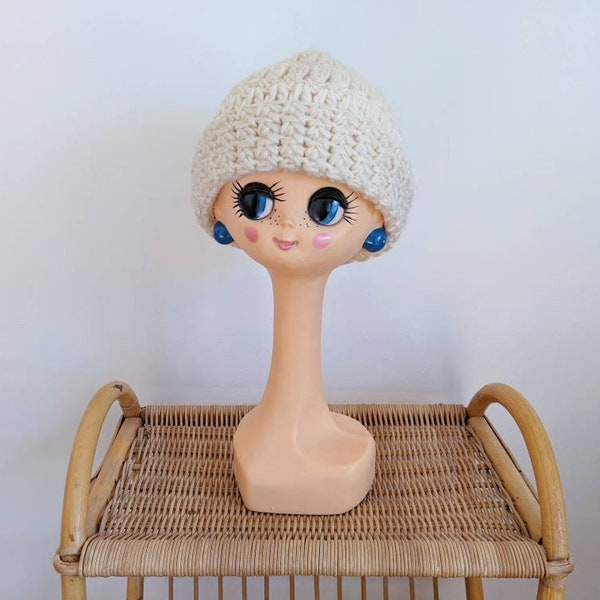 Vintage 1970 | bonnet en laine beige jolie maille tricot