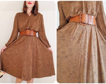 Long dress with long sleeves brown pattern flowers | vintage from the 70s