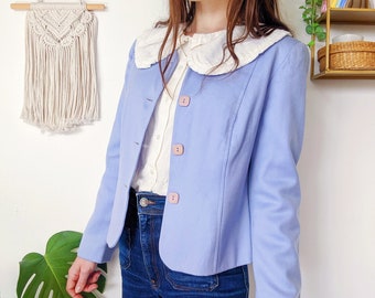 Blazer bleu lavande en laine, veste courte à boutons carrés  | vintage des années 80