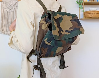 Vintage Military Bag 1950s | French Army TTA Musette | Convertible